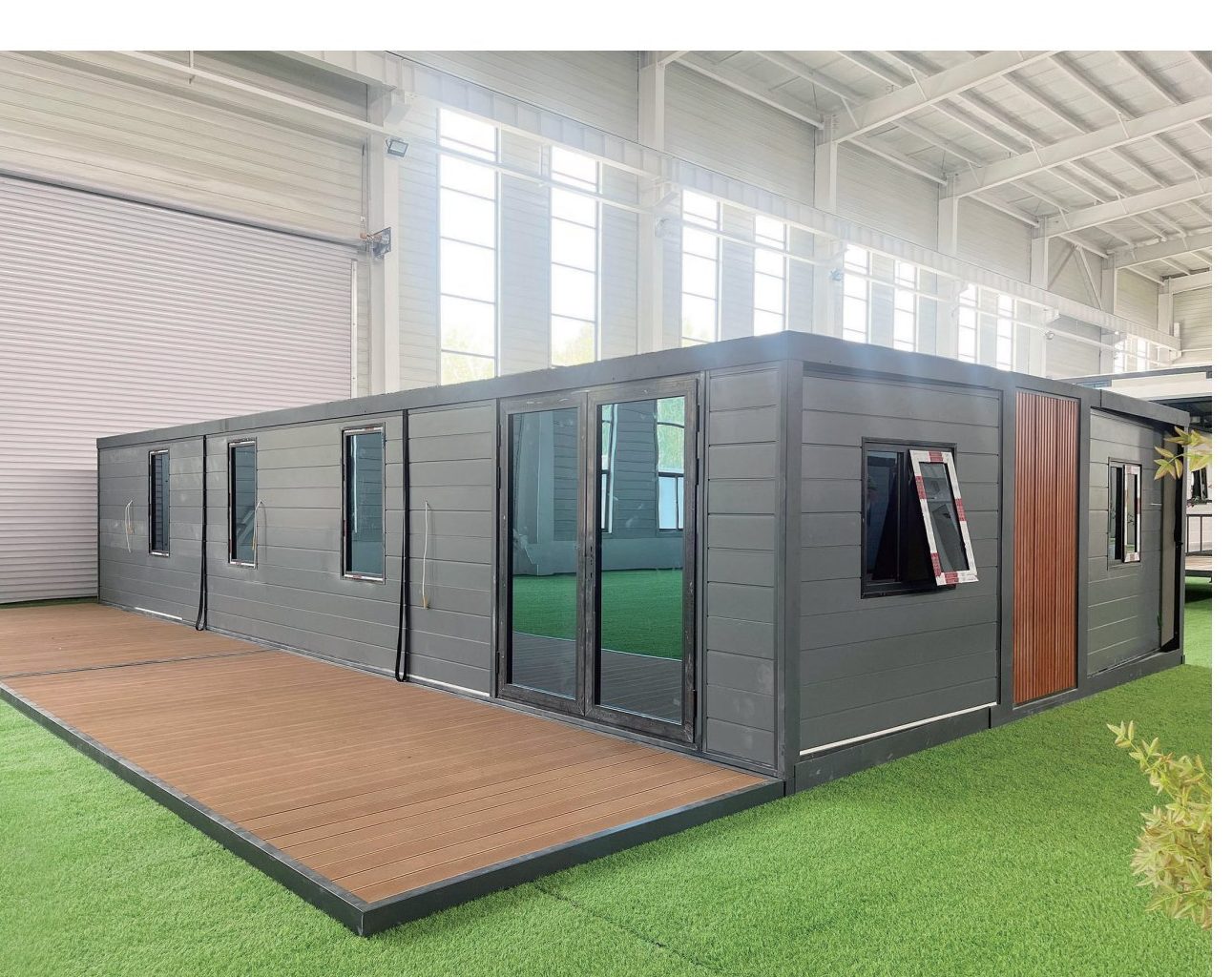 Expandable container unit that can be configured under 35 m²