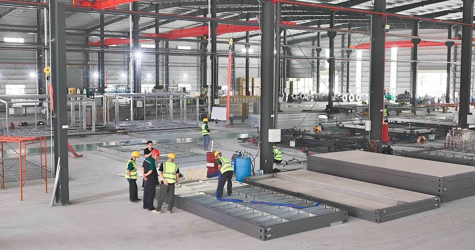 Team fitting out units on the production floor